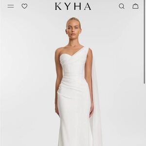Chosen by KYHA “Elm” Wedding Dress